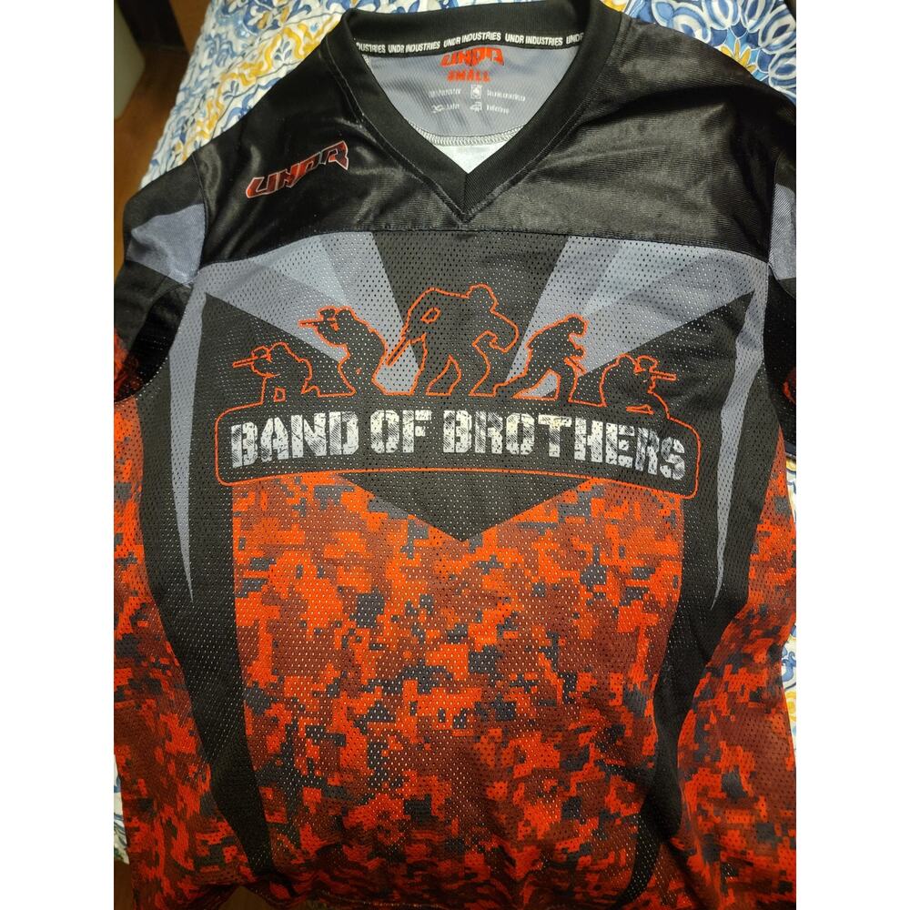 Paintball Jersey Undr Industries small long sleeve band of brothers Black Red